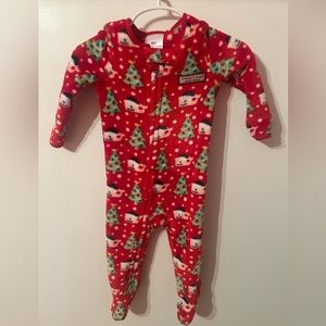 Vineyard Vines Plush Christmas Sleeper